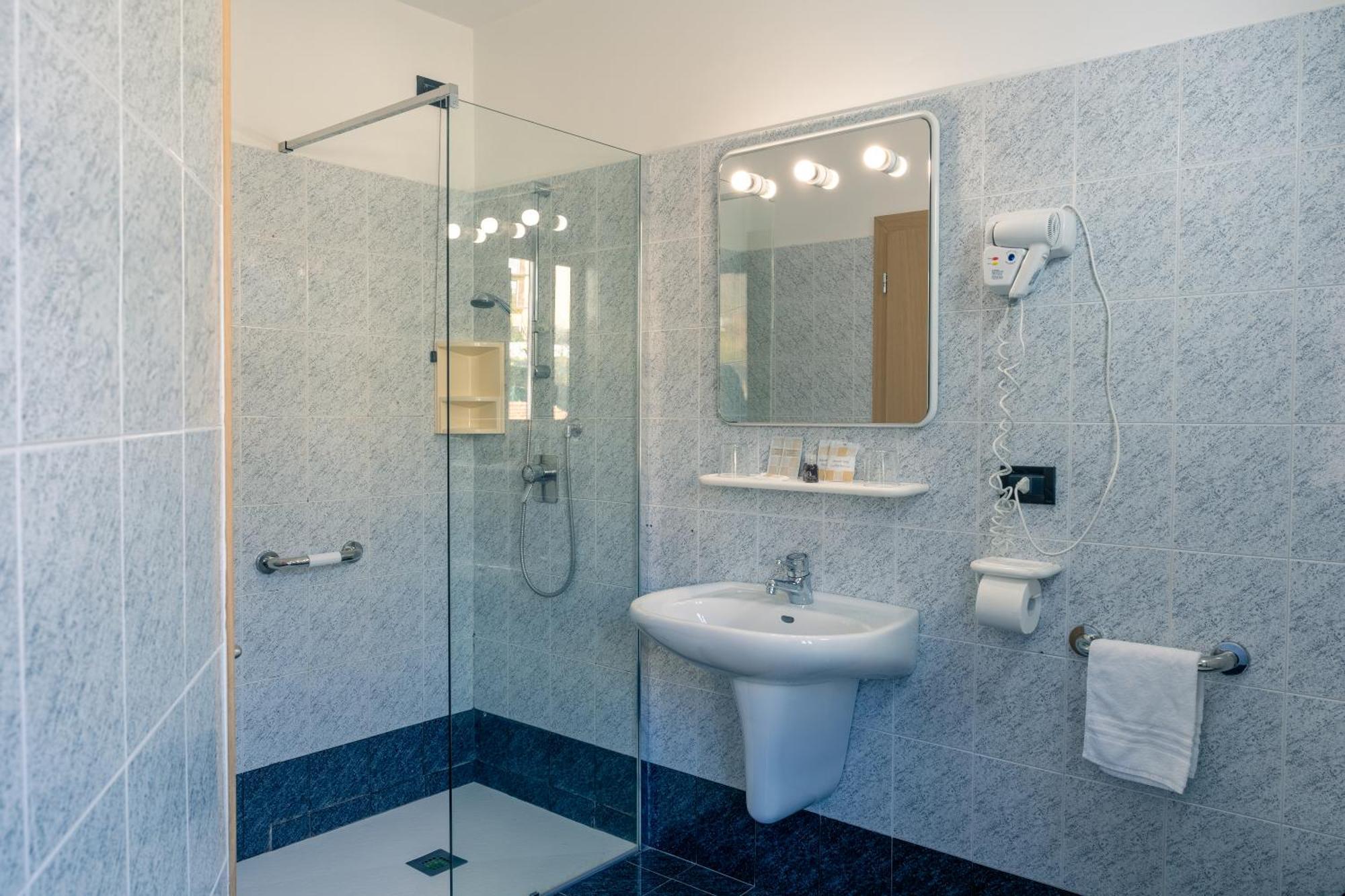 Hotel Irma Folgaria Esterno foto